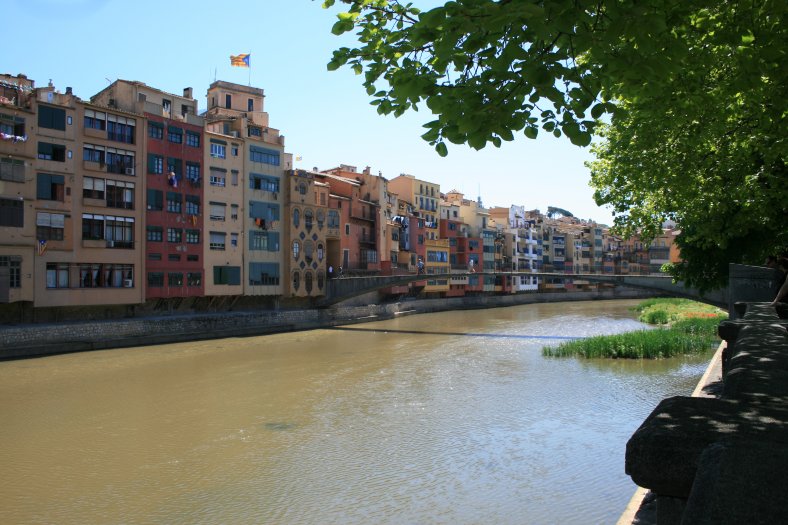 1. Girona